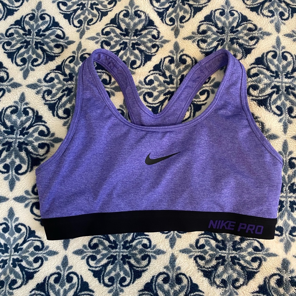 Nike Pro Sports Bra
